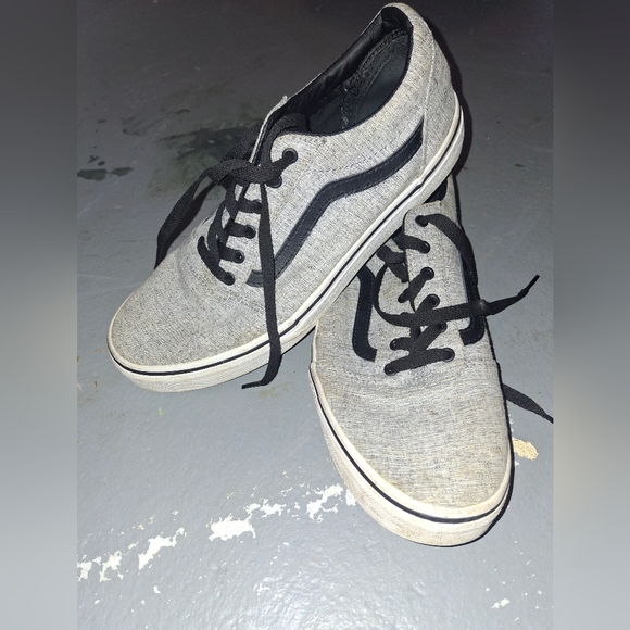Vans shoes - Picture 1 of 3